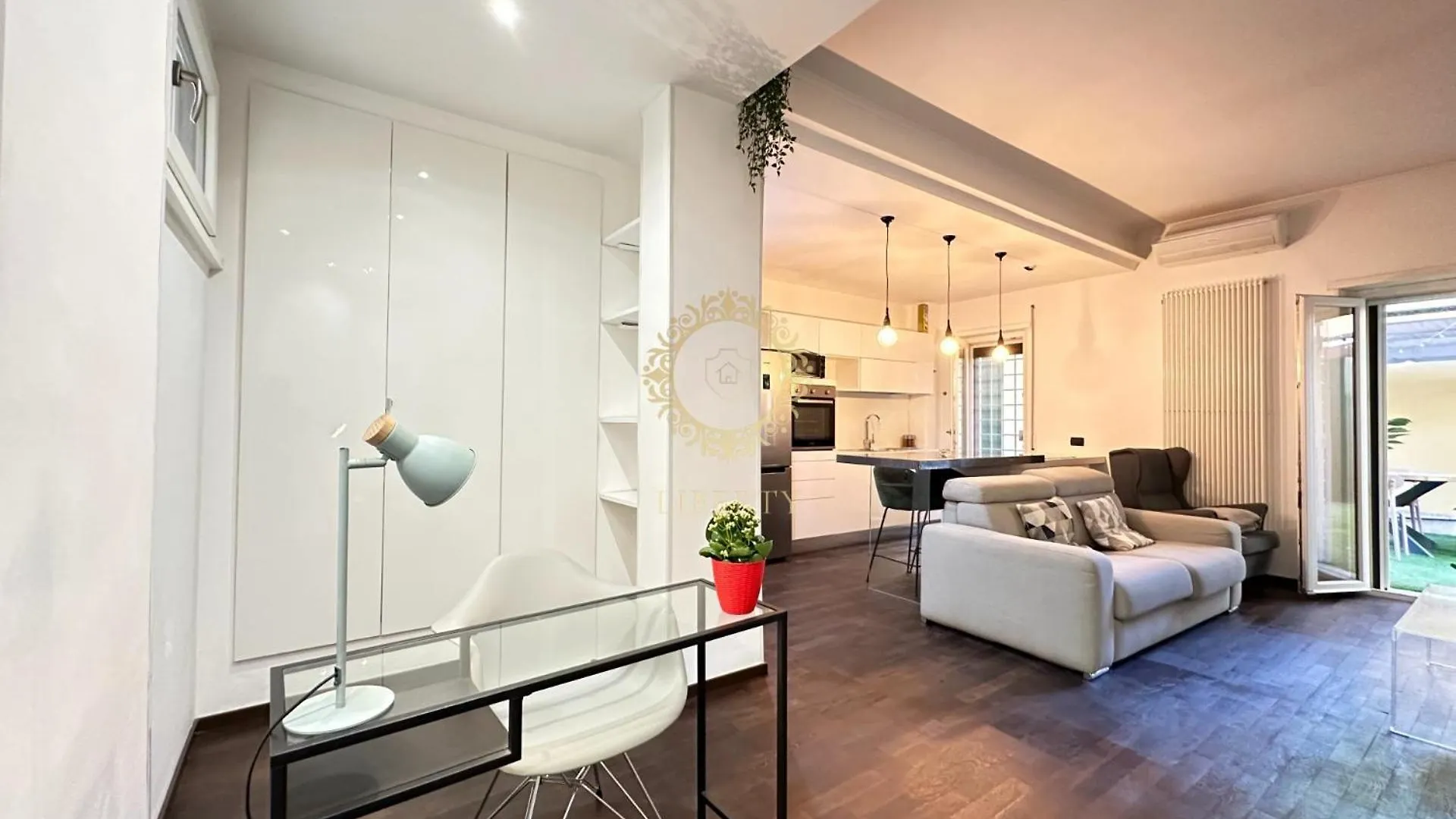 Casa Vacanze Secret Garden Rome Apartment